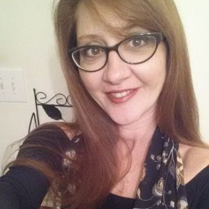 Meet your Posher, Eve